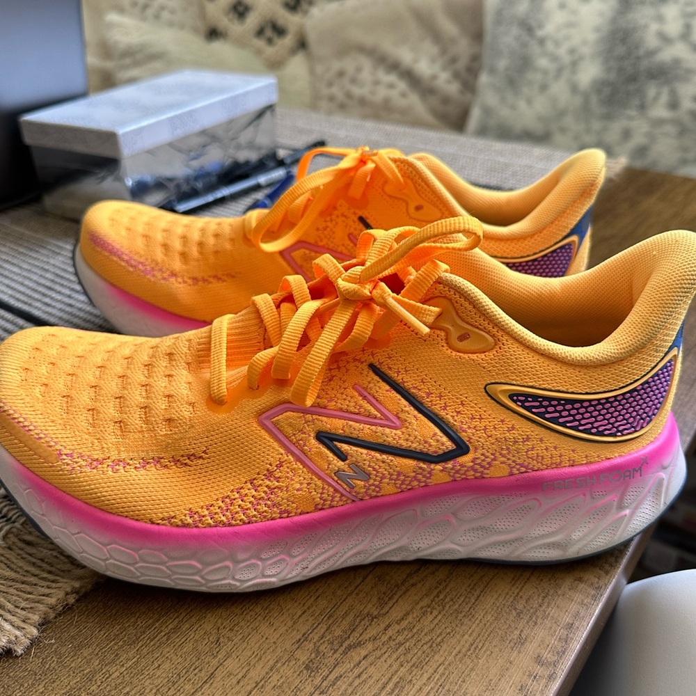 Running Tennis Shoes